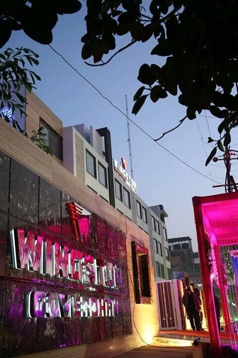 Wingston A Treehouse Hotel Goverdhan Radha Kund Exterior photo